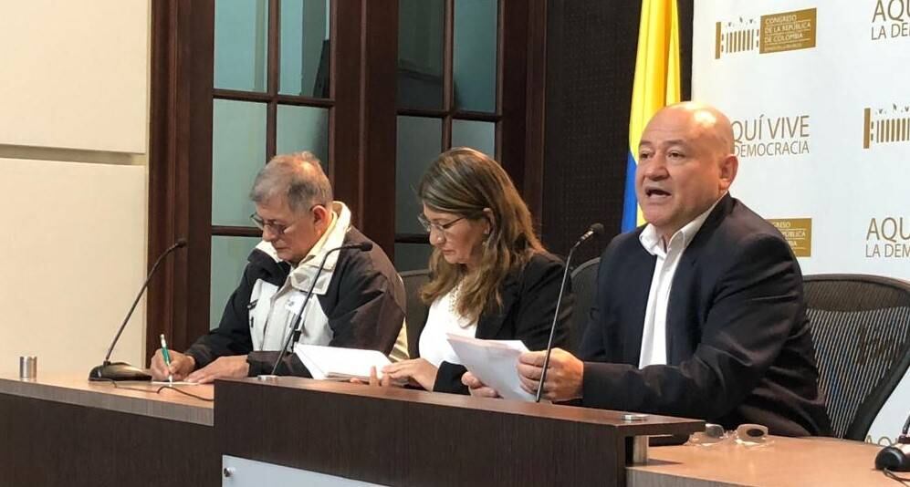 Rodrigo Granda, Sandra Ramírez y Carlos Antonio Lozada.