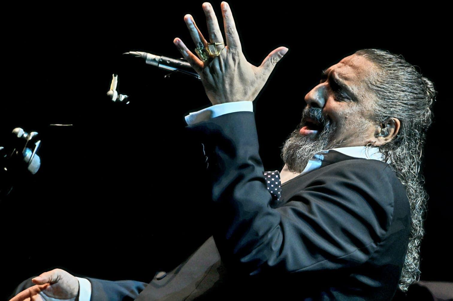 Diego  El Cigala, el reconocido cantautor flamenco, ha sido condenado a dos años y un mes de prisión por golpear a su expareja, la también cantaora Kina Méndez.