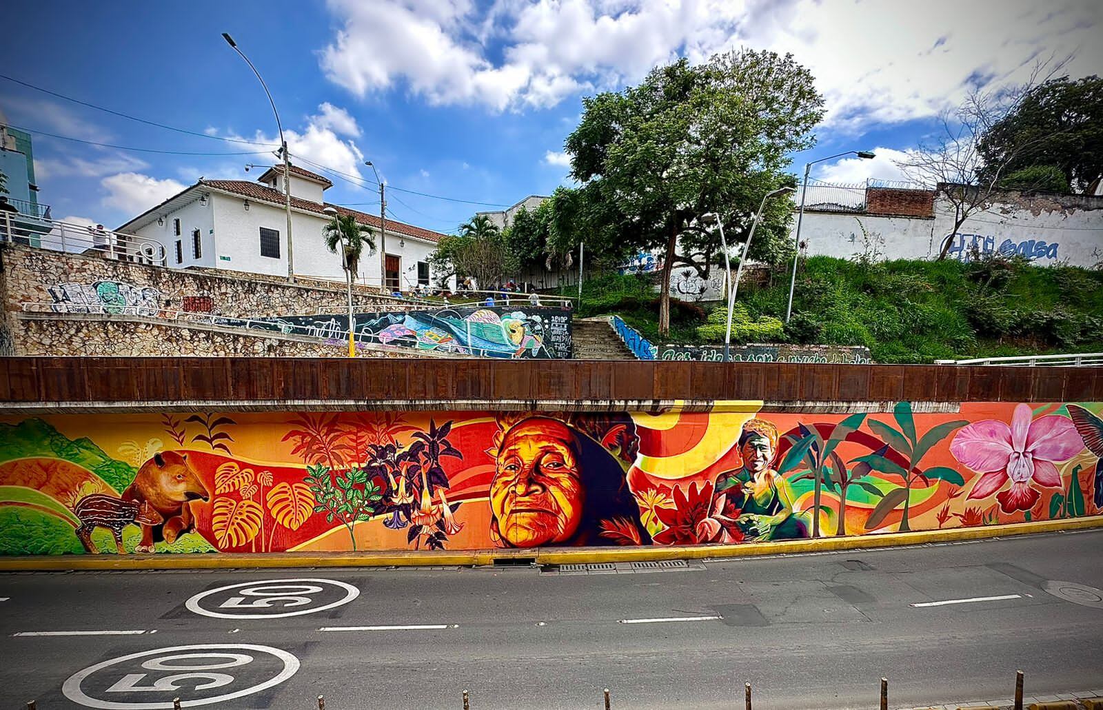 Los murales cuentan la historia popular de Cali. Algunos sectores no estuvieron de acuerdo, pero muchos otros señalaron que esta iniciativa le devuelve el color y la alegría a Cali.