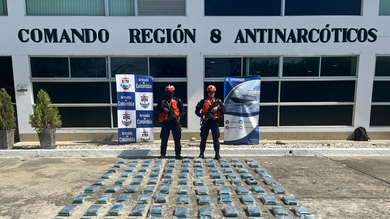 Narcos pretendían sacar 106 kilos de cocaína camuflados en bananos; así descubrieron el cargamento avaluado en 6,8 millones de dólares