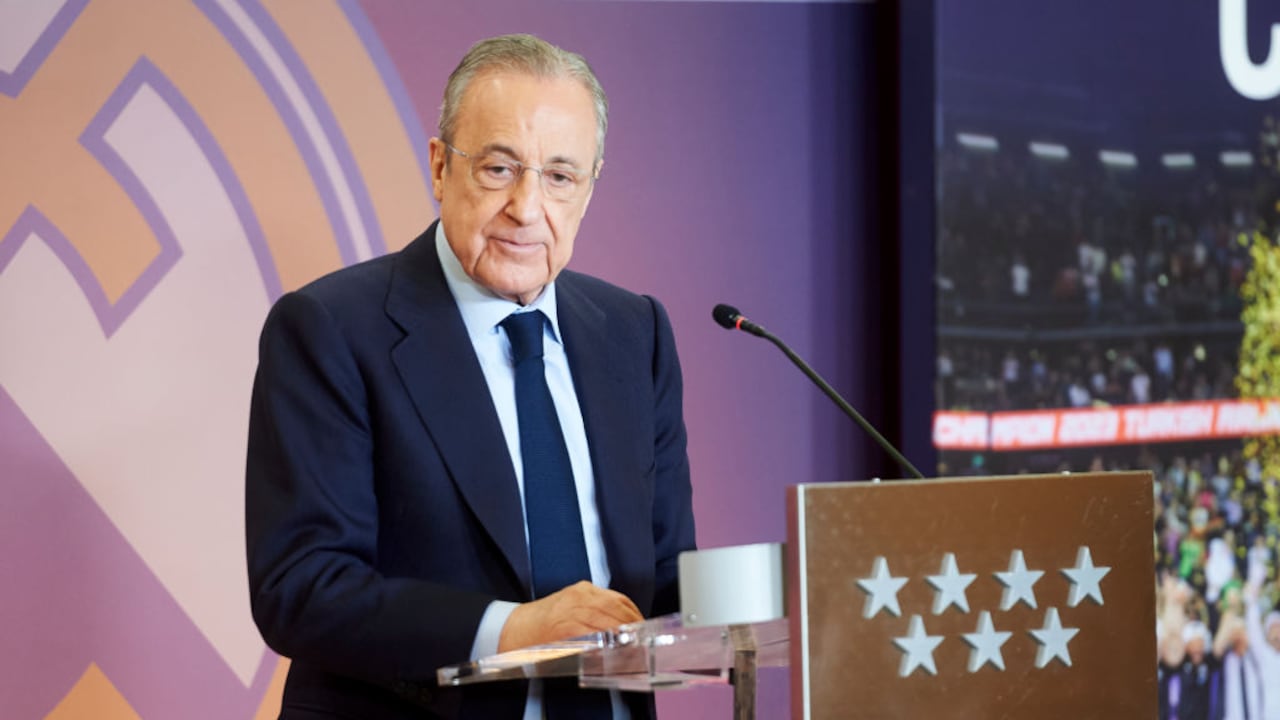 MADRID, SPAIN - MAY 23: Real Madrid President Florentino Perez during reception of Real Madrid basketball team after winning the Turkish Airlines Euroleague on May 23, 2023 in Madrid, Spain. The Real Madrid basketball team defeated the Greek team Olympiacos B.C. in the Turkish Airlines EuroLeague on Sunday. (Photo by Borja B. Hojas/Getty Images)