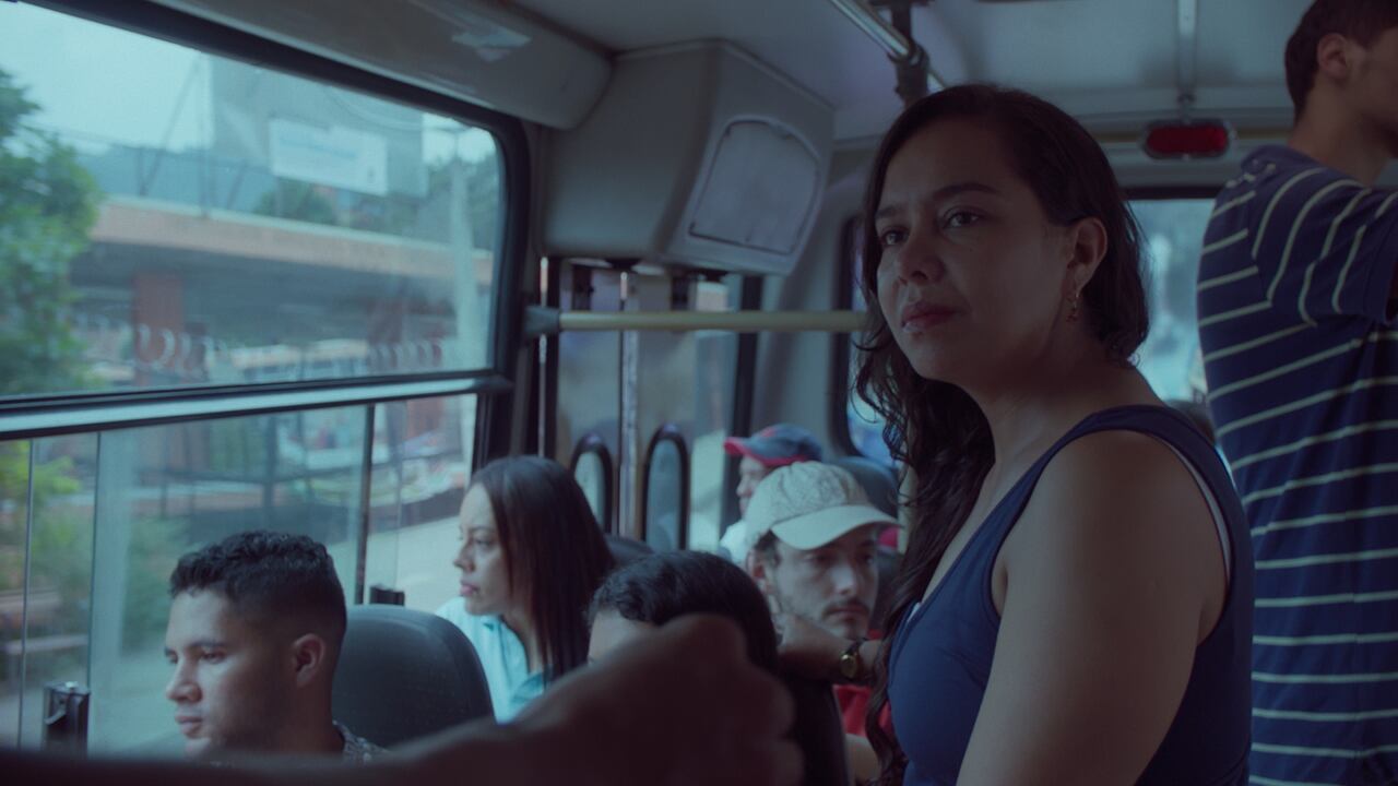 La piel en primavera / Monociclo Cine ficci 63-. 1_LAPIELENPRIMAVERA_ALBALILIANAAGUDELOPOSADA_MONOCICLOCINE