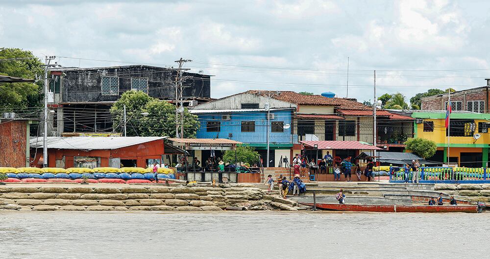 Agencias de inteligencia de Oriente Medio, Reino Unido y Estados Unidos, han pedido información a Colombia sobre los movimientos del ELN.