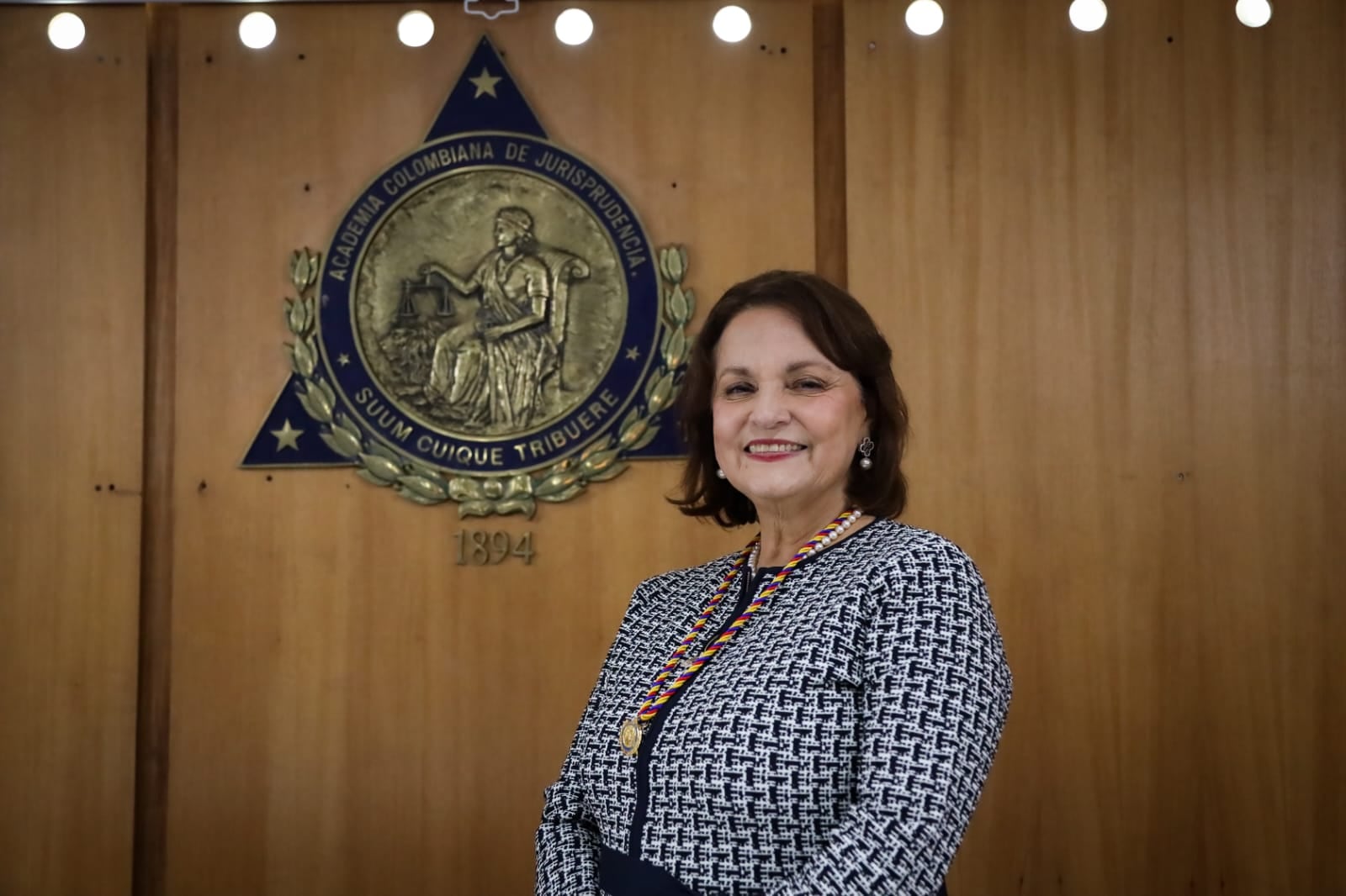 Lucy Cruz de Quiñones, nueva presidenta de la Academia Colombiana de Jurisprudencia.