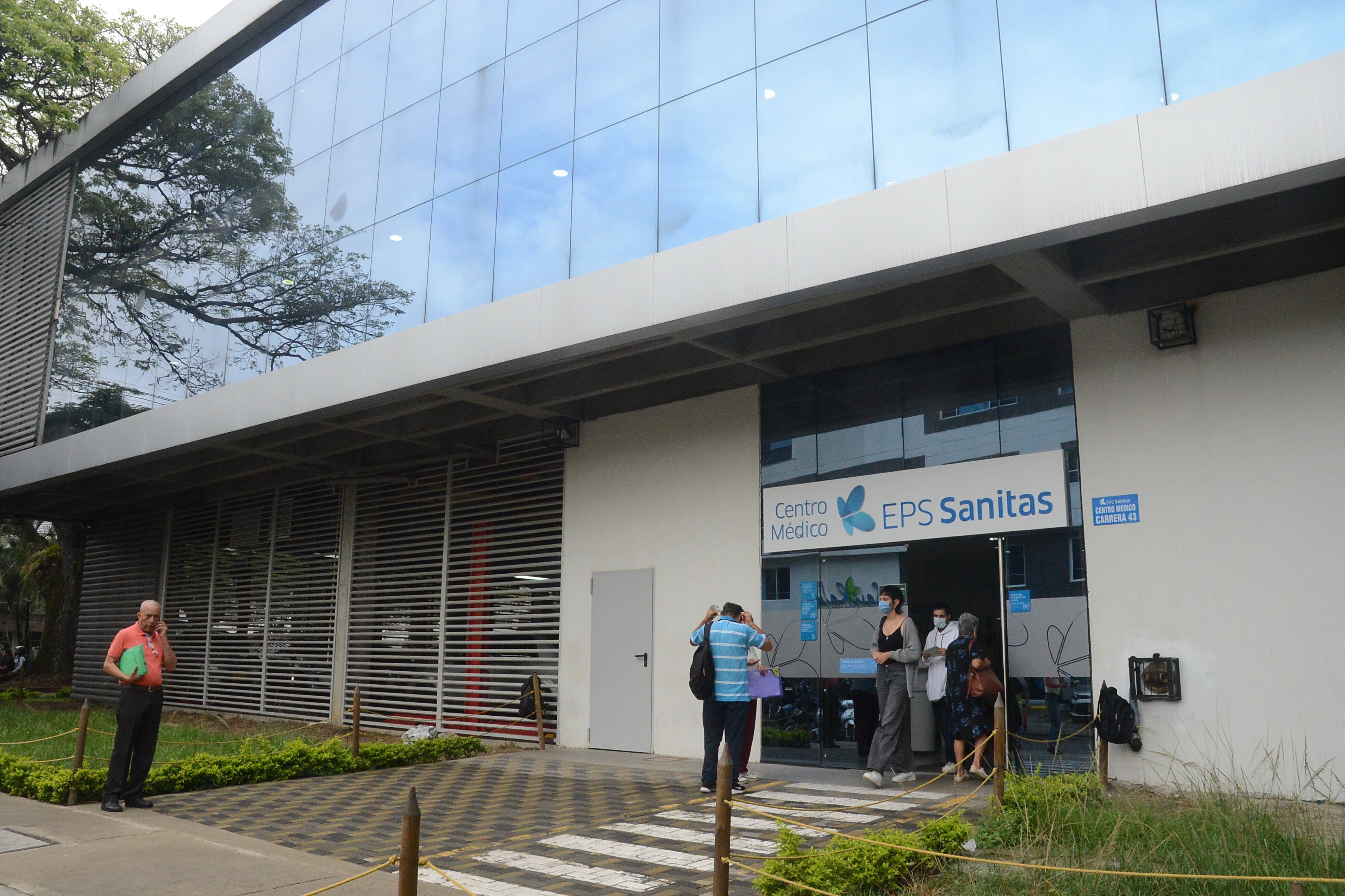 Cali; Completa normalidad en las instalación de las EPS Sanitas en Cali tras anuncio de intervención de Supersalud  Foto José L Guzmán. El País