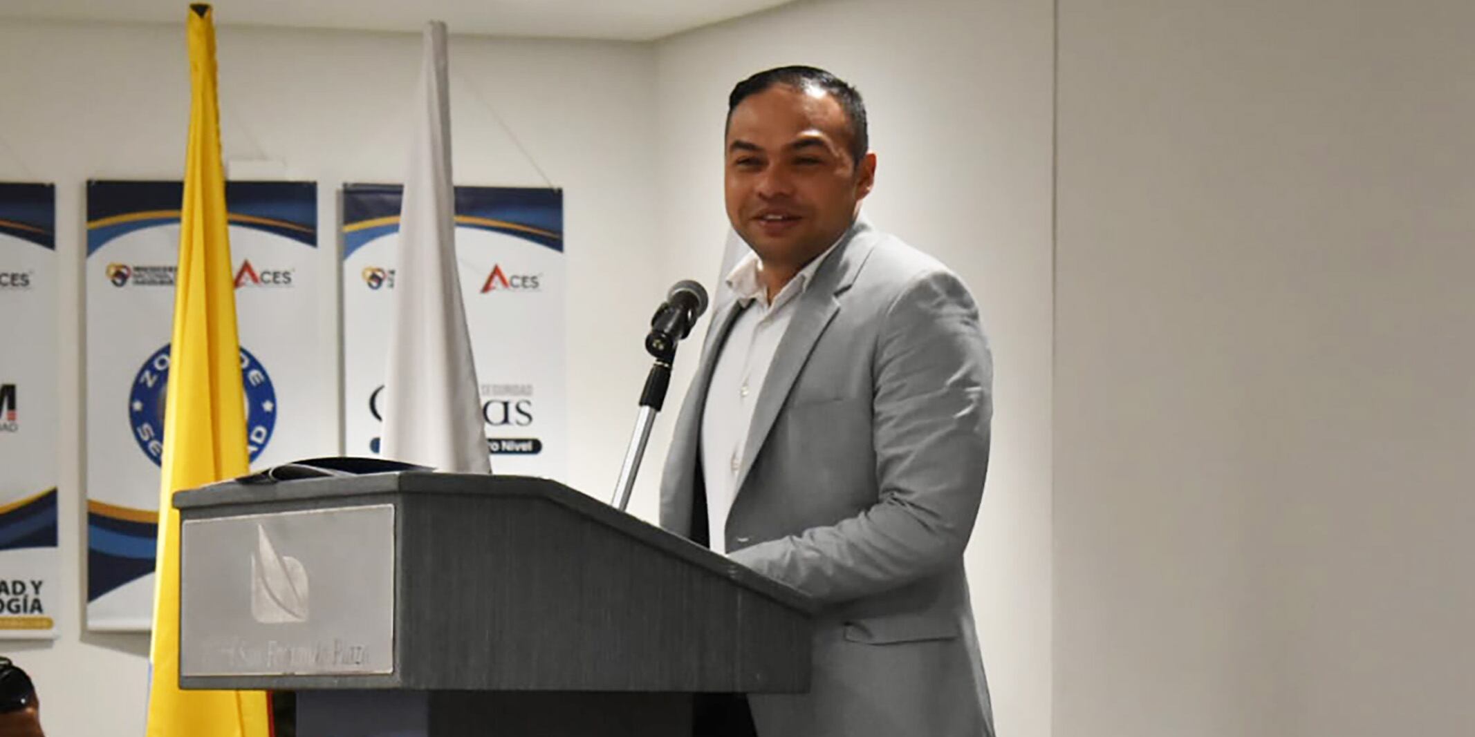 Superintendente Alfonso Manzur Arrieta.