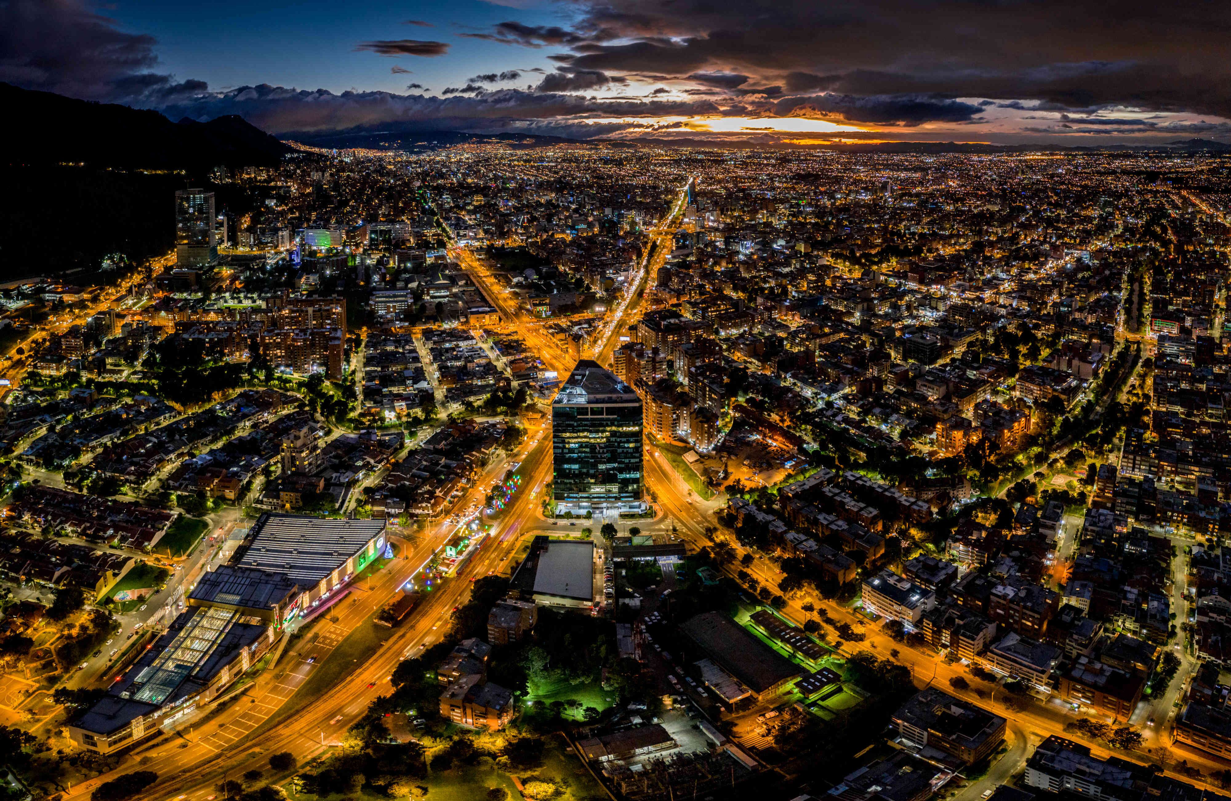 El espectacular homenaje en fotos del embajador de Alemania a Bogotá en su cumpleaños