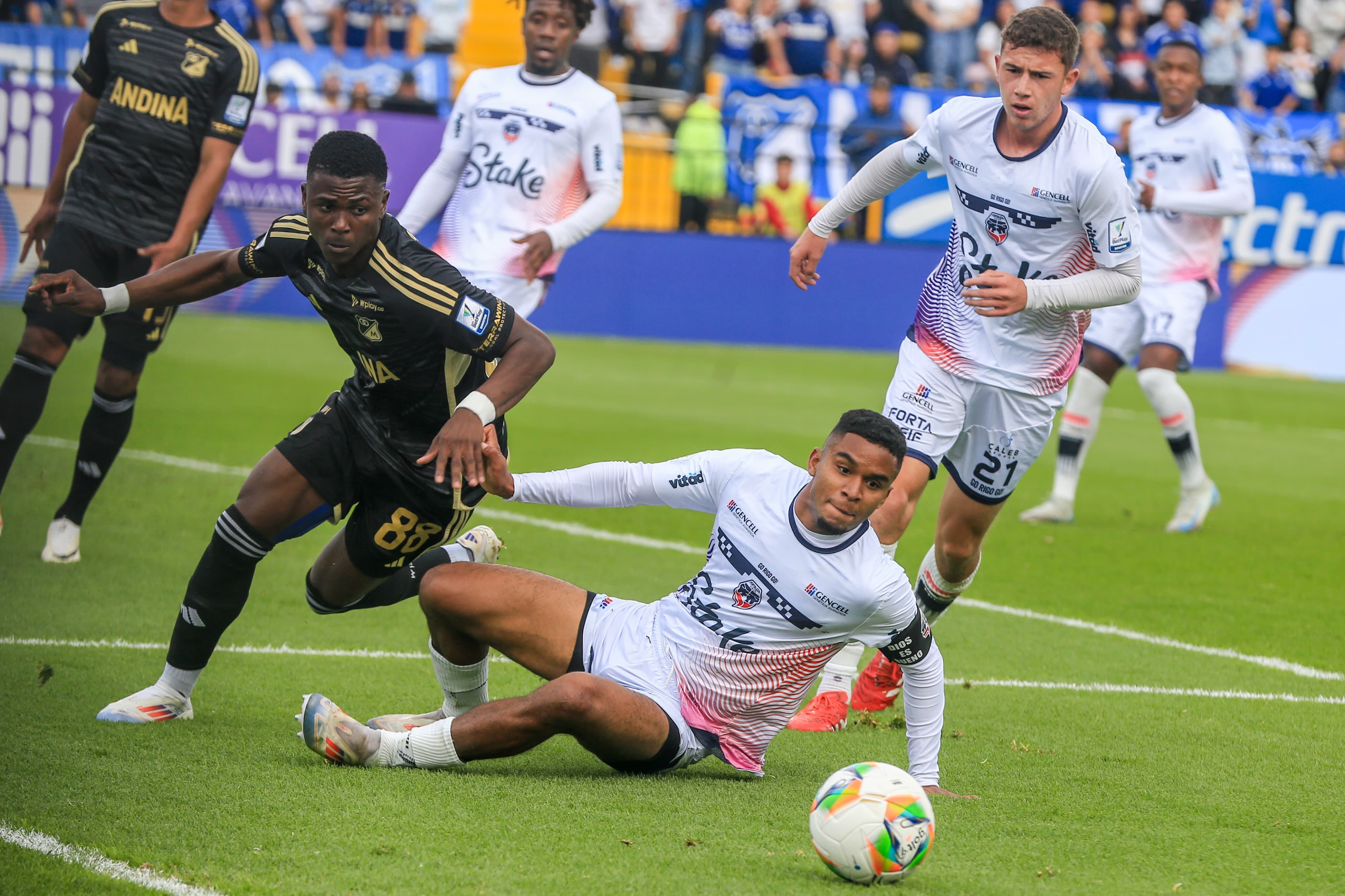 Millonarios, superior a Fortaleza en Techo.