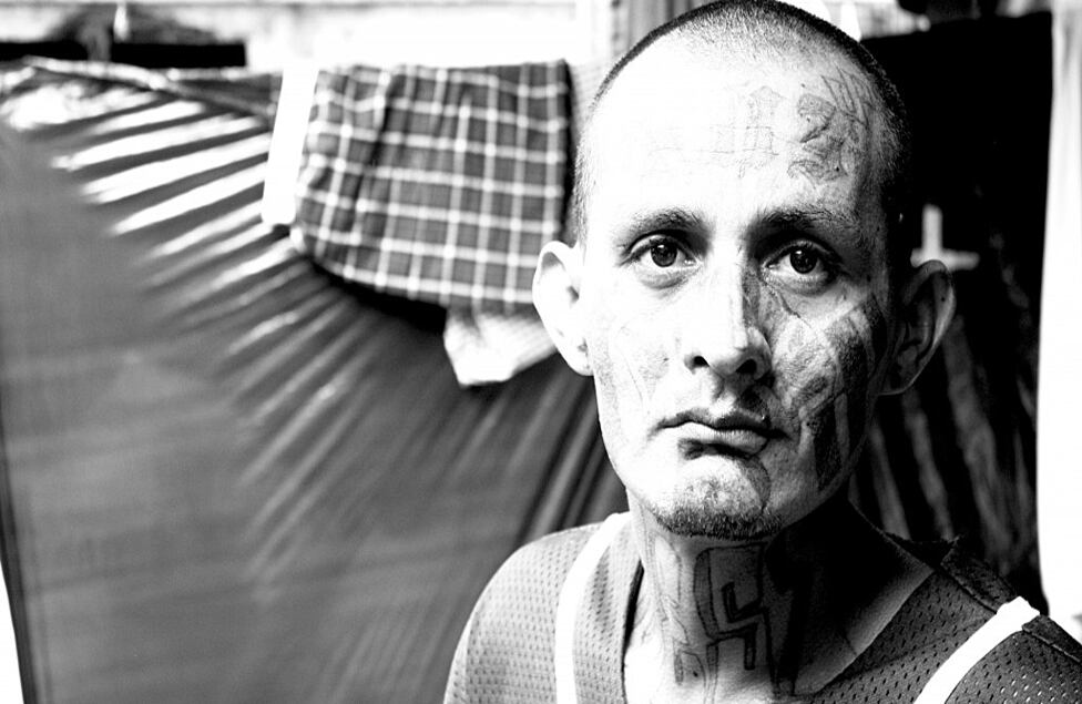 La tregua fue acordada por los líderes de las pandillas en la cárcel. El mayor reto, dicen, será convencer a los que están libres de que el cese de la violencia es el único camino para reinsertarse.
