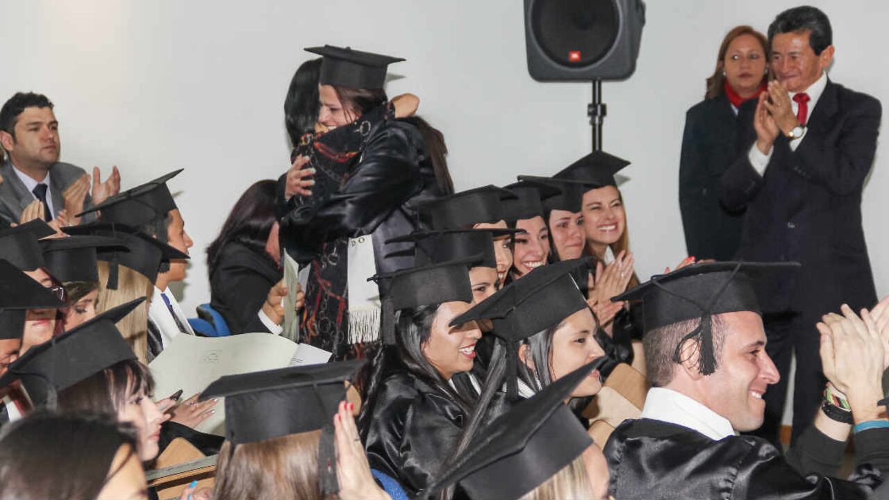 Egresados de Publicidad y Mercadeo de la Fundación Universitaria San Martín.