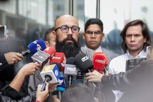El director de la Unidad Nacional del Riesgo (UNGRD) Carlos Carrillo termina a esta hora su diligencia a la que fue citado en la sala de instrucción de la Corte suprema de justicia sobre el caso de corrupción dentro de la entidad.