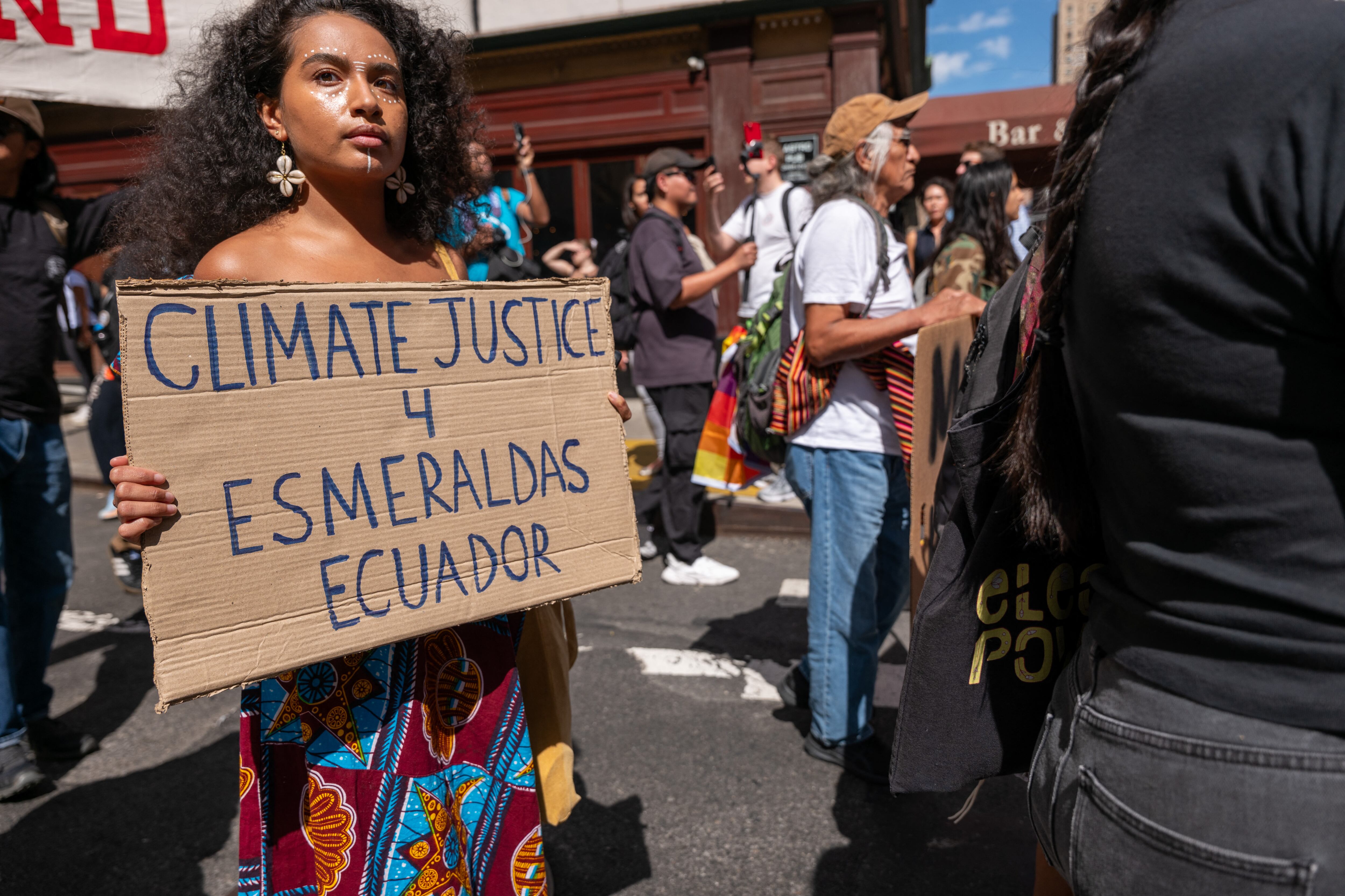 La manifestación y la protesta se producen días antes de que la Cumbre de Ambición Climática de las Naciones Unidas traiga a los líderes mundiales a Nueva York para la Asamblea General de la ONU. 

Spencer Platt/Getty Images/AFP (Foto de SPENCER PLATT / GETTY IMAGES NORTEAMÉRICA / Getty Images vía AFP)