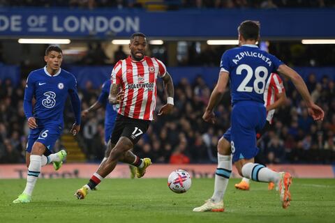 La Federación Inglesa (FA) suspendió ocho meses al delantero del Brentford Ivan Toney por apostar.
