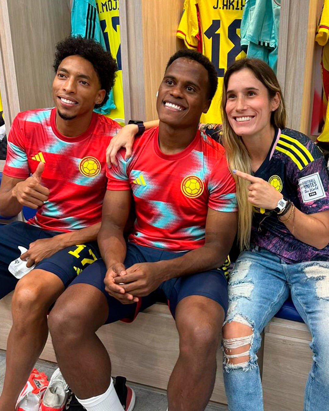 Las mundialistas compartieron con los integrantes de la Tricolor masculina