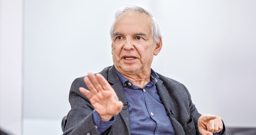 RICARDO BONILLA Ministro de Hacienda