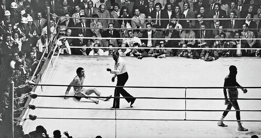 Un total de 67 peleas ganadas (37 por KO), 12 derrotas y un empate son el registro de Pambelé. 