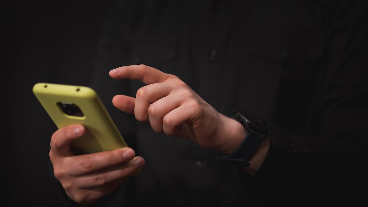 Una práctica cada vez más común tiene en alerta a usuarios y empresas en Colombia.