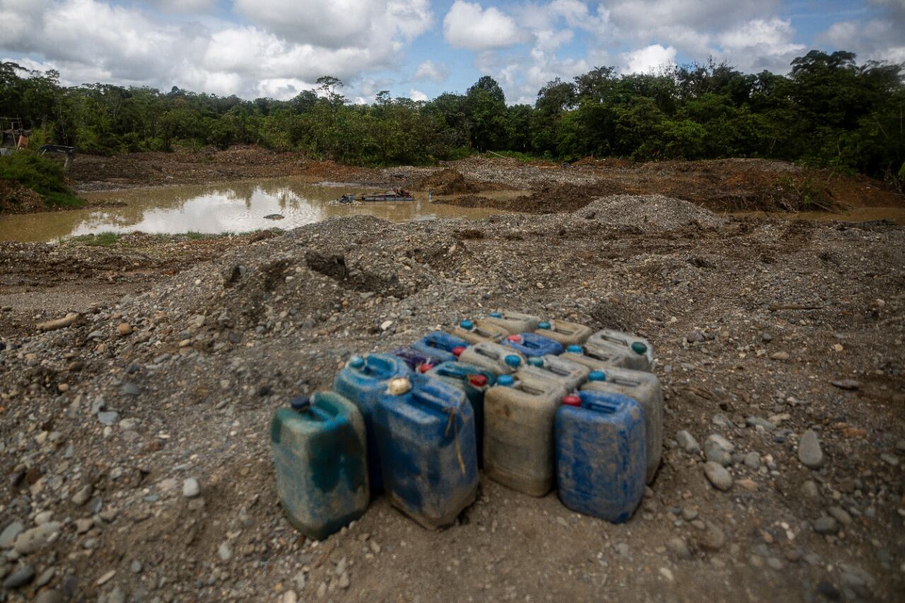 Operación contra la minería Ilegal