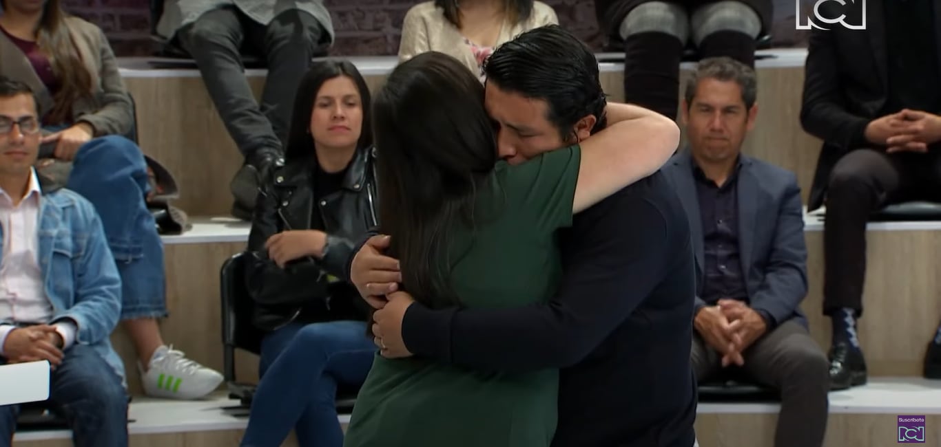 Foto: YouTube Hablando Claro con Flavia Dos Santos | Capítulo 1 | Los vacíos del corazón. Min 11:03.