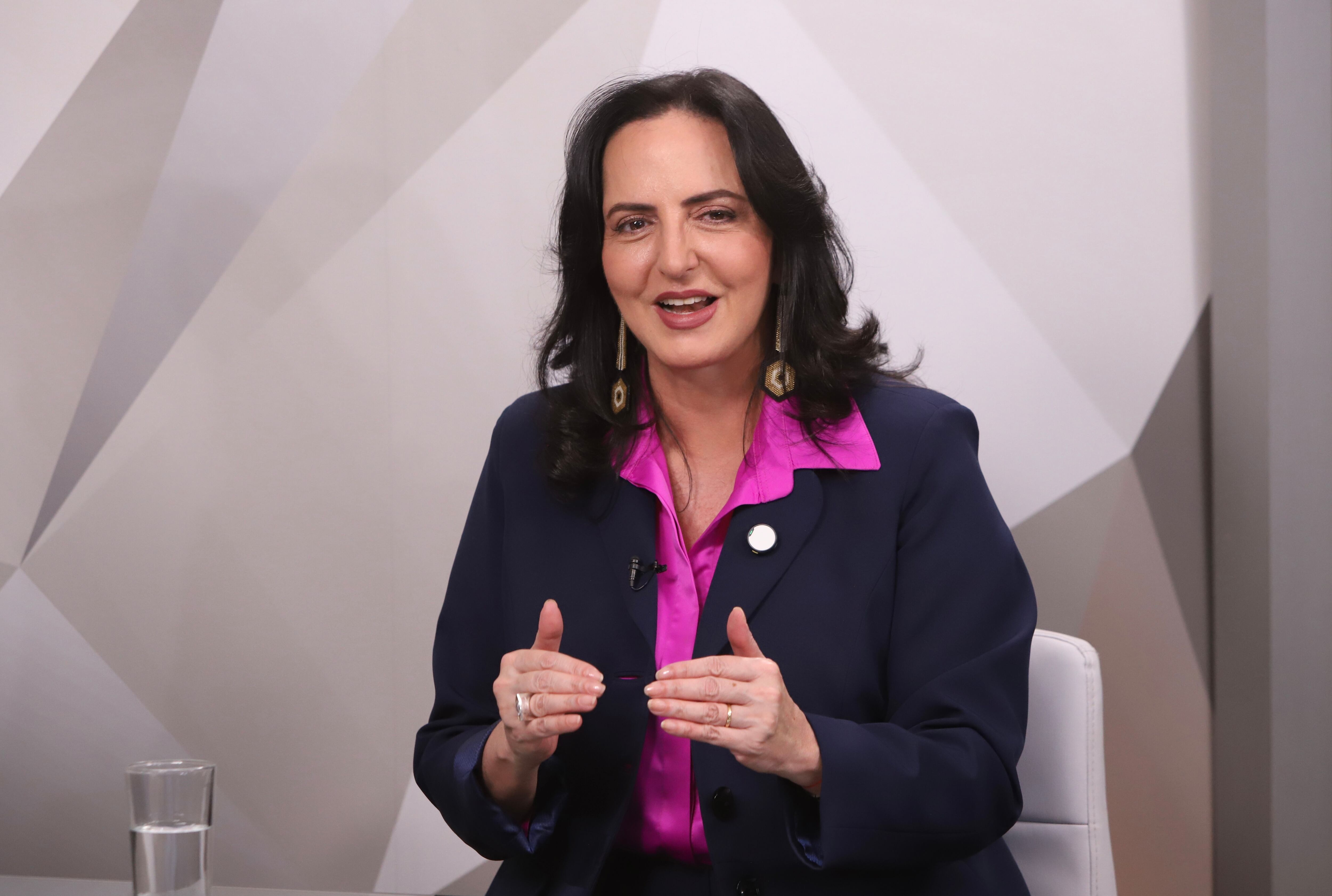 Semana El Debate, entrevista de Yesid Lancheros, director de Semana, a la precandidata presidencial María Fernanda Cabal.