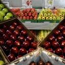En el mes de abril, bajaron los precios de las manzanas royal gala y verde importadas, en el caso de la roja importada, la reducción en las cotizaciones se dio en once de los 26 mercados donde se negoció.