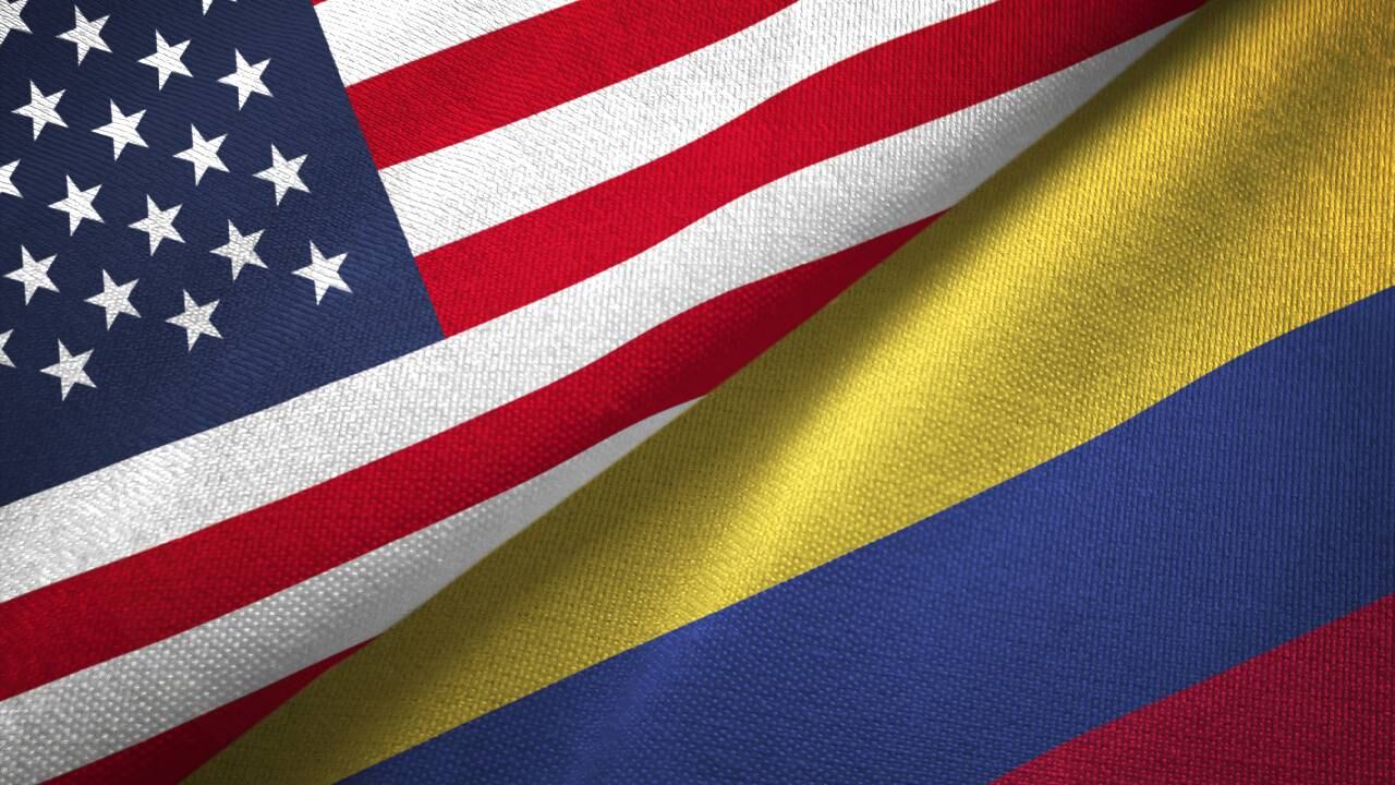 Hace poco más de un año, el legislador resaltó los 200 años de relaciones entre Estados Unidos y Colombia.