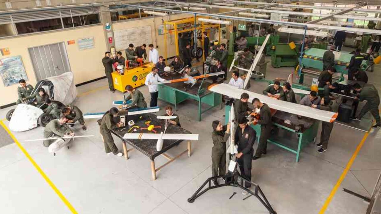 En agosto de 2019 la universidad inaugurará su maestría en Ingeniería Aeroespacial.