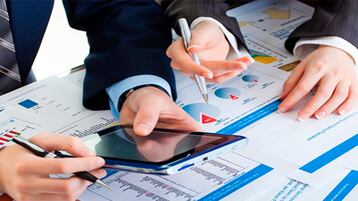 El Outsourcing o Tercerización implica también fomento para la apertura de nuevas empresas con oportunidades de oferta de mano de obra que tiene un impacto social.