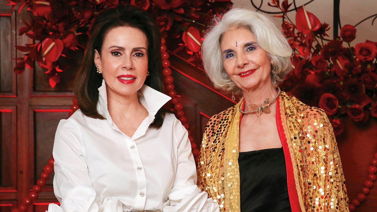 Patricia Tascón y Ángela María Cáceres.