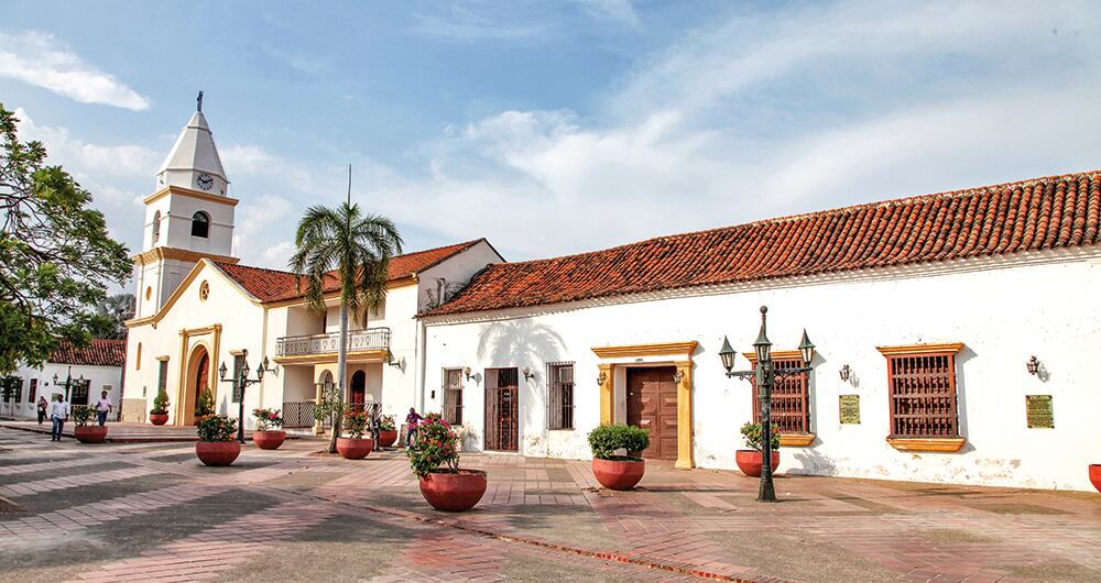 Iglesia de la Inmaculada Concepción, en la plaza Alfonso López, de Valledupar. 