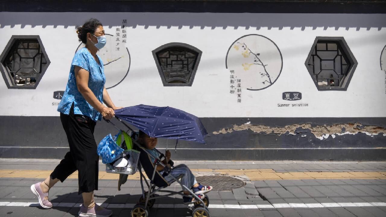 1.2 millones de mujeres en Bogotá dedican la mayoría de su tiempo a trabajos de cuidado no remunerado