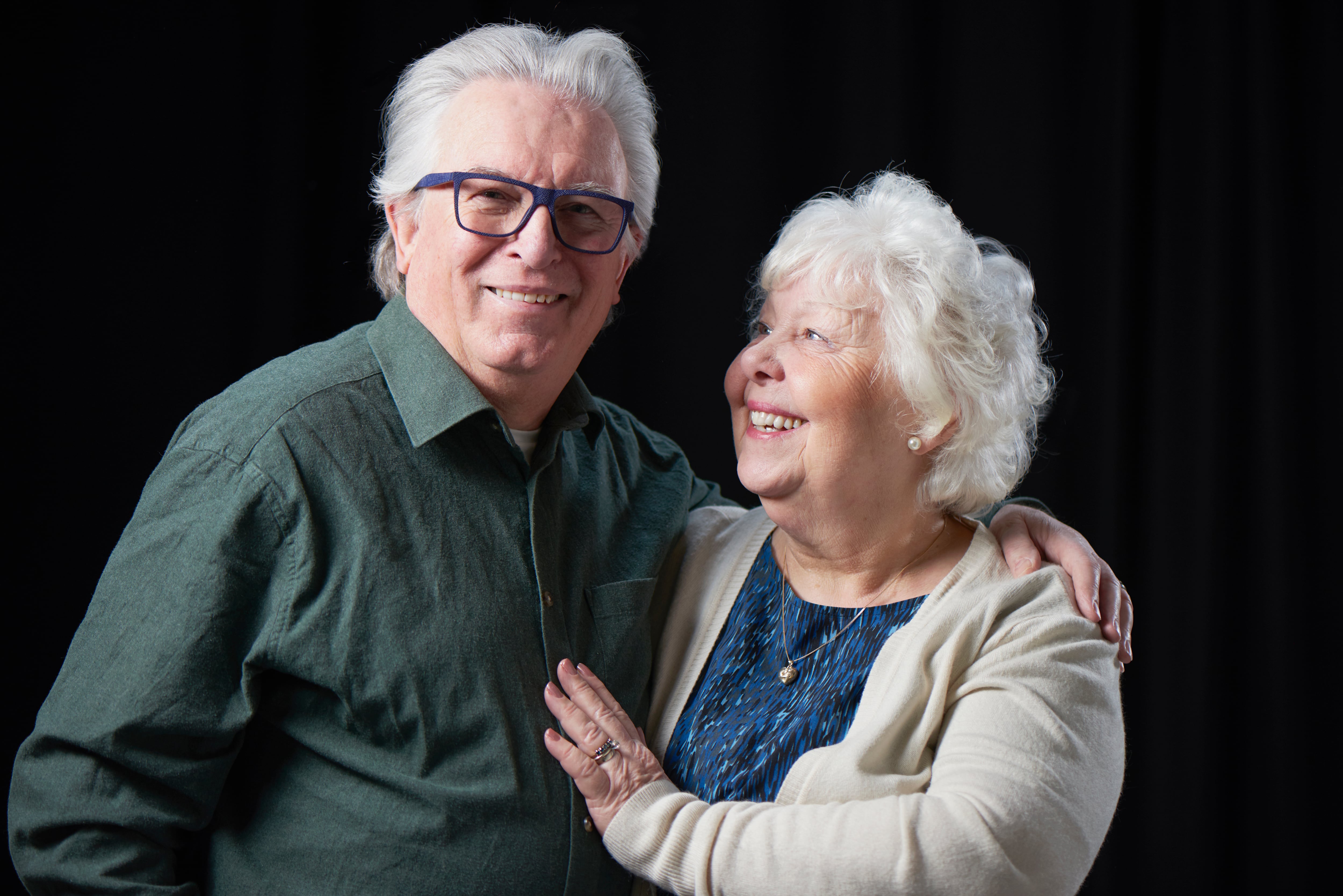 Canas: así podrá combatirlas con esta lista de remedios caseros