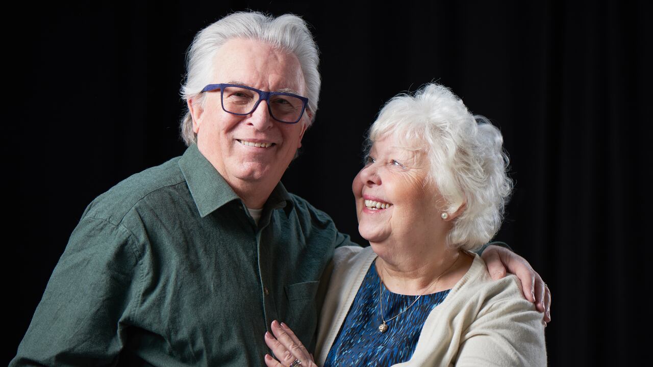 Canas: así podrá combatirlas con esta lista de remedios caseros