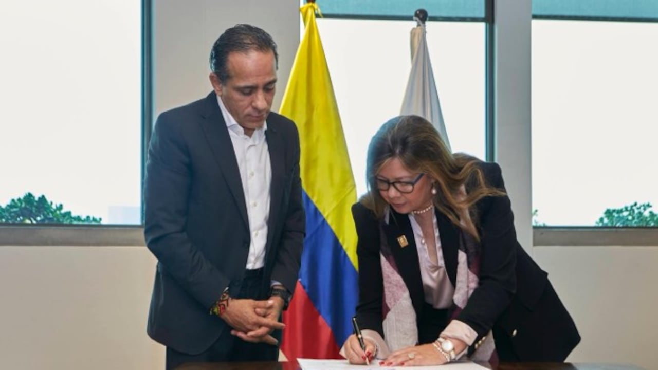 La Fiscalía y el DNP firman “acuerdo contra la corrupción”