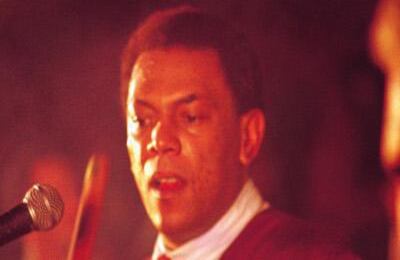 Con su orquesta La verdad, Joe Arroyo tocó en escenarios tan importantes como el Madison Square Garden. En 1993 fue reconocido por el New York Times como uno de los artistas más importantes del mundo.