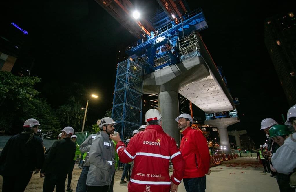 El alcalde Carlos Fernando Galán estuvo presente en la instalación.