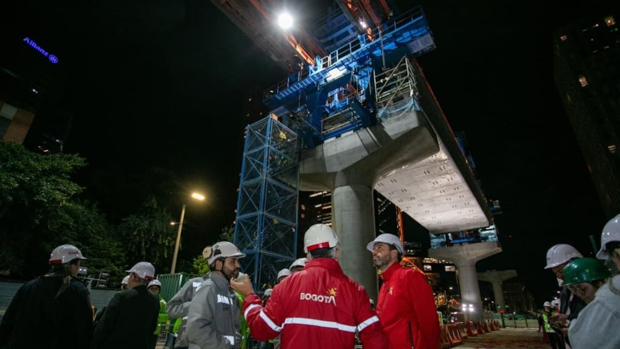 El alcalde Carlos Fernando Galán estuvo presente en la instalación.