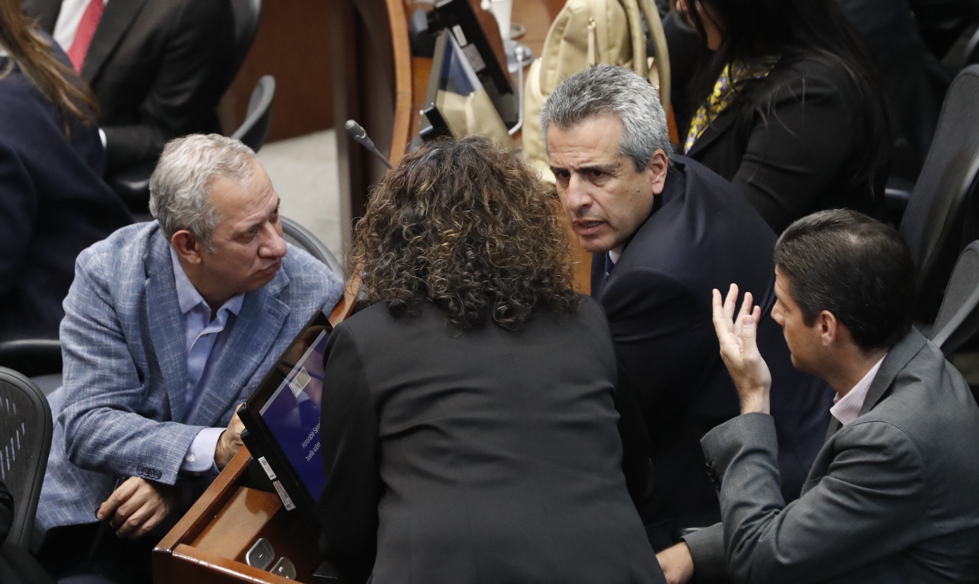 Luis Fernando Velasco Ministro del Interior