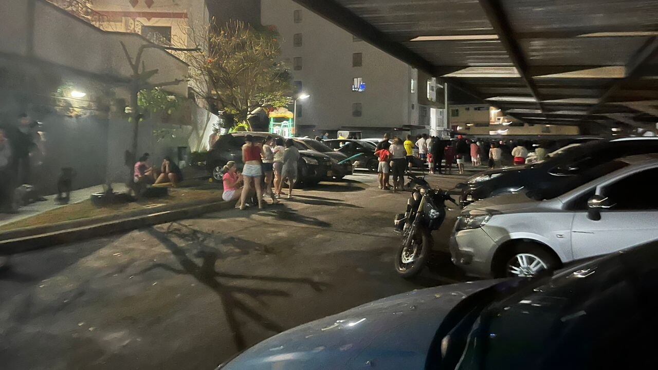 Hubo evacuación en algunos edificios de la ciudad.