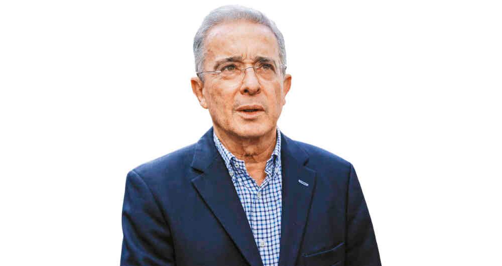 El expresidente arremetió contra los magistrados y exmagistrados de la Corte Suprema de Justicia.