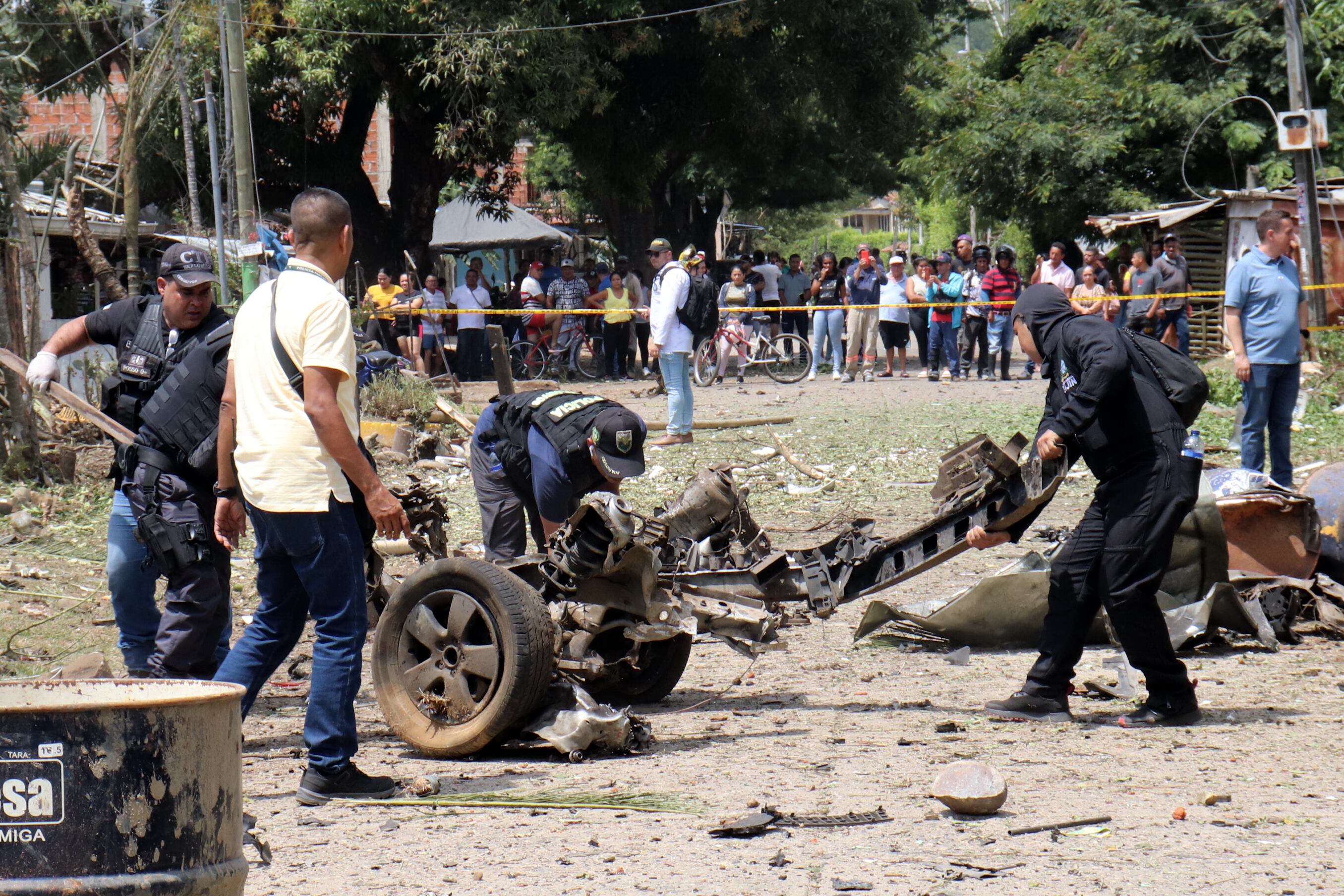 Atentado terrorista con carrobomba en Potrerito corregimiento de Jamundí Valle del Cauca