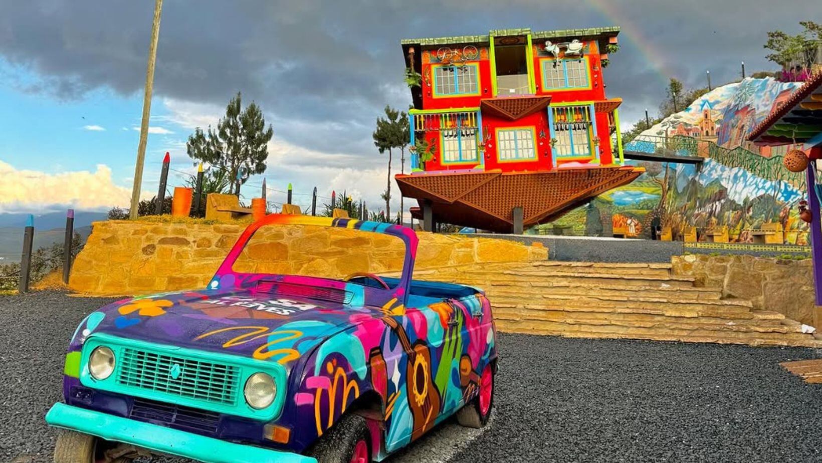 La casa al revés de Ráquira, en Boyacá: ¿cuánto cuesta la entrada a este atractivo turístico?