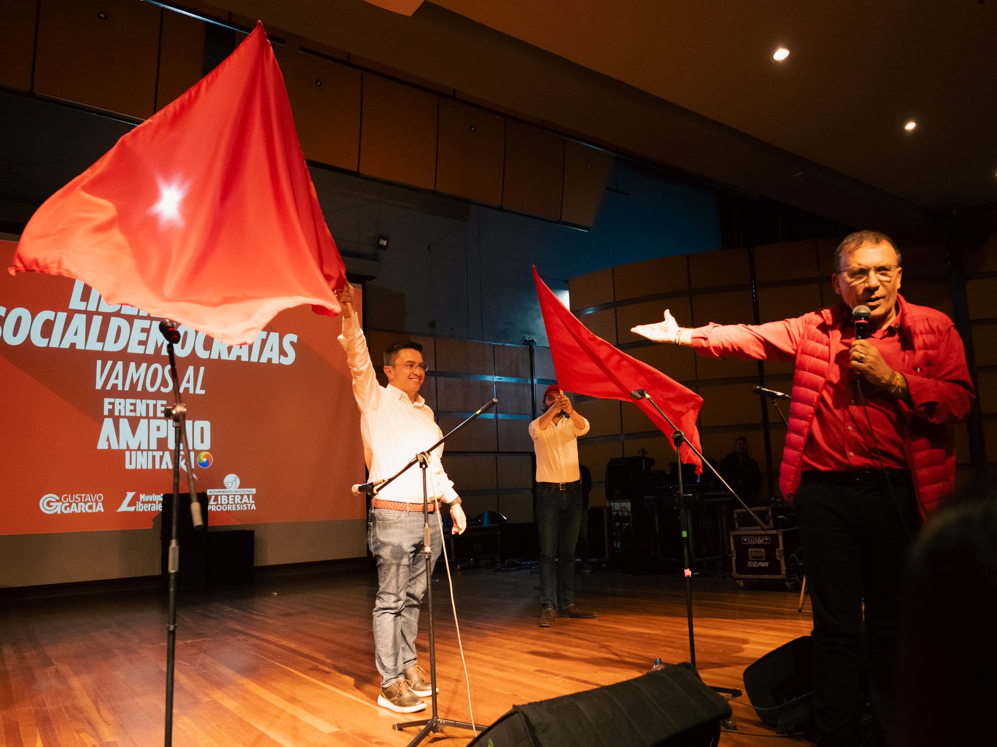 Gustavo García, cabeza de lista al Senado con apoyo de Roy Barreras