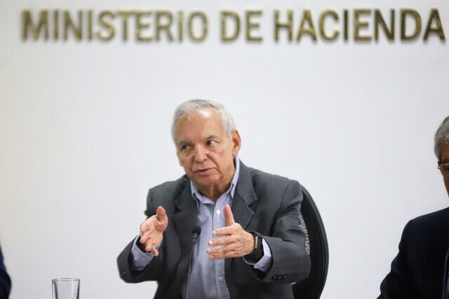El ministro de Hacienda y Crédito Público, Ricardo Bonilla.