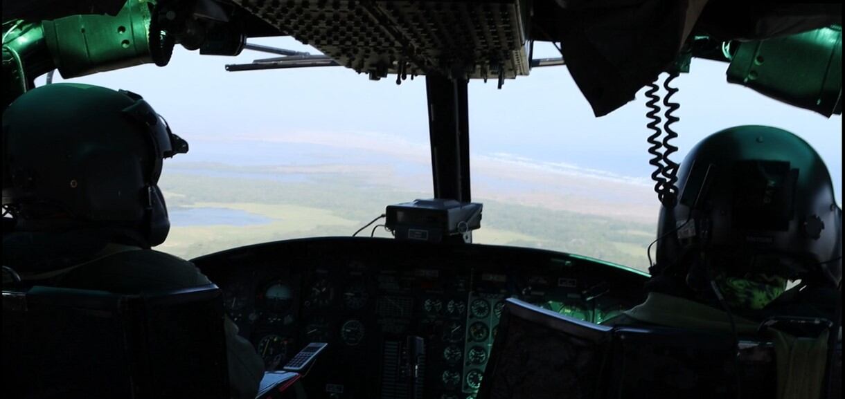Con sobrevuelos supervisan la situación en el parque para evitar incendios