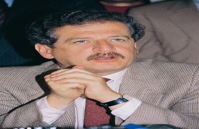 “Nuestra responsabilidad consiste en demostrar a los violentos, a los terroristas, a los desesperados que han caído en el extremismo que para buscar la igualdad entre los hombres no hay que apelar al odio ni a las pasiones inspiradas en los instintos brutales, ni a la lucha de clases, ni a la contienda entre hermanos”: Luis Carlos Galán. 