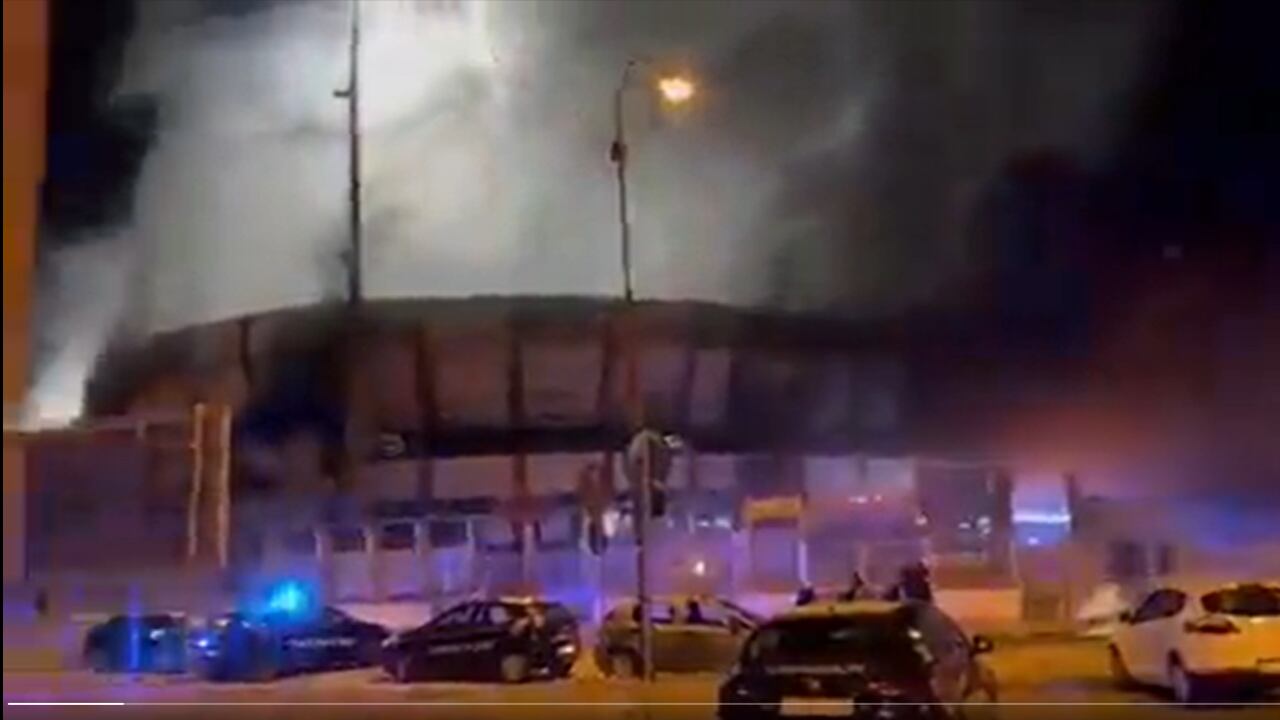 Incendio generado por los ultras del Foggia