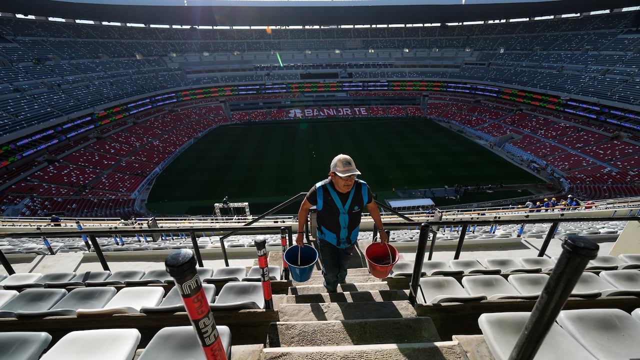 Estadio Azteca pagará 62 millones de dólares a la FIFA por lío de exclusividad.
