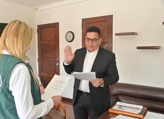 Luis Óscar Galves Mateus fue designado como agente interventor de Savia Salud.