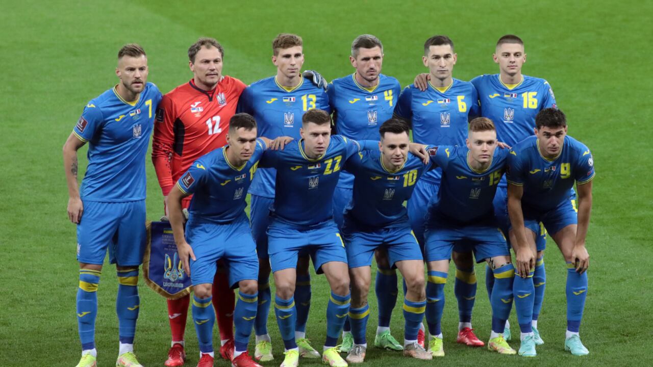 KYIV, UKRAINE - SEPTEMBER 4, 2021 - Players of Ukraine are pictured before the FIFA World Cup Qatar 2022 Qualification Round UEFA Group D match against France at the NSC Olimpiyskiy, Kyiv, capital of Ukraine. (Photo credit should read Hennadii Minchenko/ Ukrinform/Future Publishing )